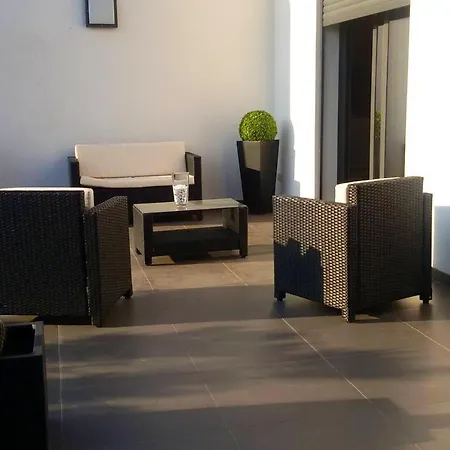 빌라 Elegante A Porto-vecchio Avec Piscine Privee