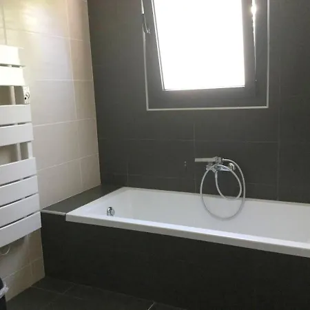 Villa élégante à Porto-vecchio Avec Piscine Privée *