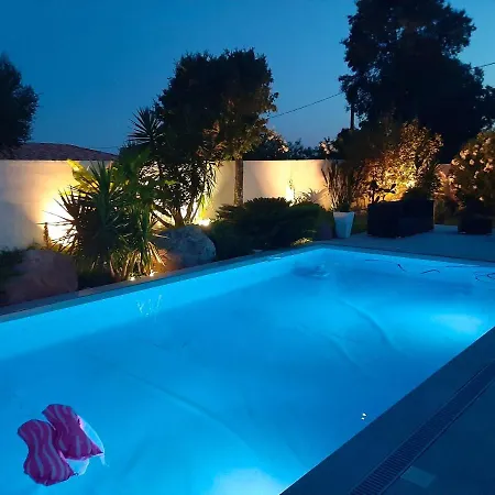 Elegante A Porto-vecchio Avec Piscine Privee * Porto-Vecchio (Corsica)