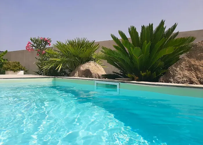 ヴィラ Elegante A Porto-vecchio Avec Piscine Privee *