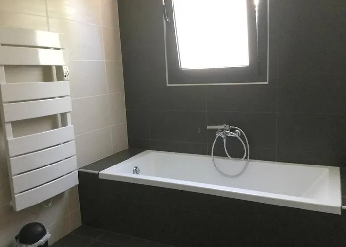 ヴィラ Elegante A Porto-vecchio Avec Piscine Privee *