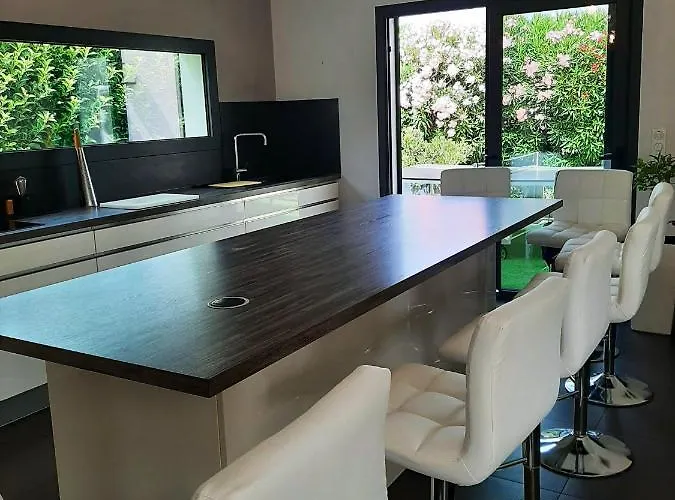 Elegante A Porto-vecchio Avec Piscine Privee ヴィラ ポルトヴェッキオ